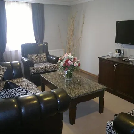 Adela Hotel