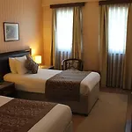 Hotel Adela 4*